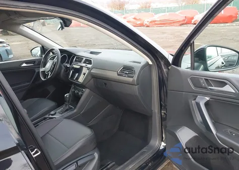 2021 Volkswagen Tiguan 2.0T Se/2.0T Se R-Line Black/2.0T Sel from USA, damaged, VIN 3VV2B7AXXMM016542